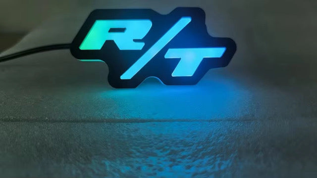R/T charger badge