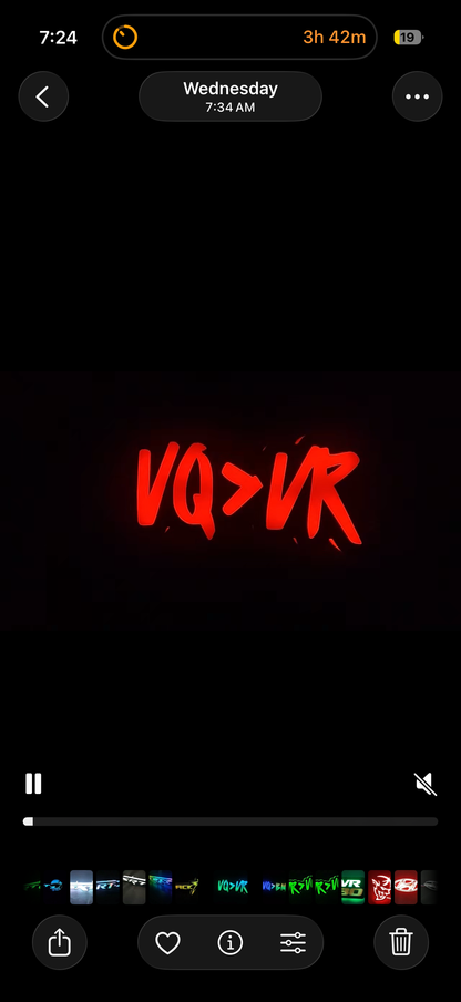VQ > VR RGB Badge